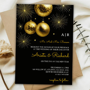 Convite de casamento preto com texto dourado