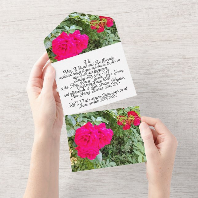 Convite de Casamento Rosas e Flores Brancas (Aba destacável)