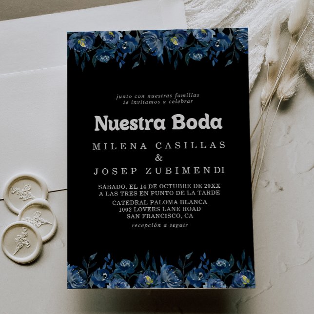 Convite de Casamento Royal Navy Azul Floral Nuestr (Criador carregado)