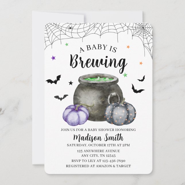 Convite de Chás de Bebê de Halloween “Um Bebê Está (Frente)