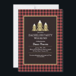 Convite de Festa de Despedida de Solteiro na Neve<br><div class="desc">Uma festa de despedida, fim de semana de esqui, convite com um fundo xadrez vermelho e preto de búfalo e três árvores douradas com topos nevados. (Vetores de Férias de Natal por Vecteezy). O cartão é fácil de personalizar com sua redação, fonte, cor da fonte, opções de forma de papel...</div>