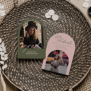 Convite de Formatura com Arco Verde e Rosa em Tipo