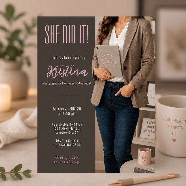 Convite de Formatura Elegante para SLP (Elegant SLP graduation invitation with modern therapist aesthetic and soft neutral styling)