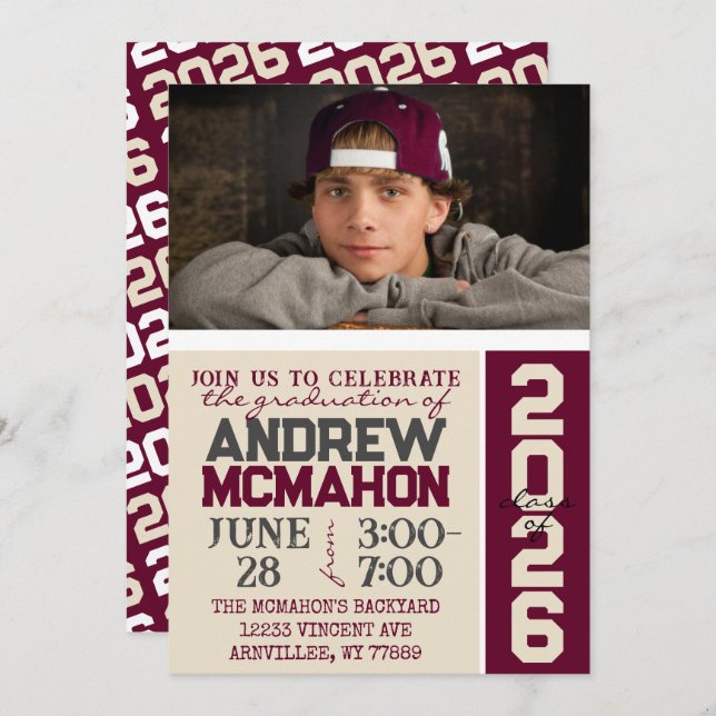 Convite De Foto Para Graduação De Cream Tan E Burg (Frente/Verso)