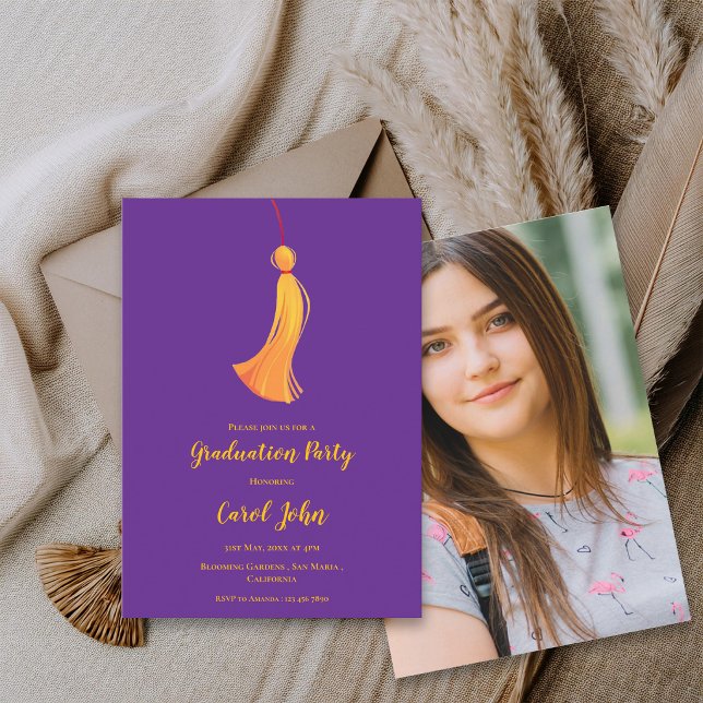 Convite de Graduação Festa de Fotos com Borlas Rox (Purple Tassel Photo Graduation Party Mini Invitation | Class of 2026)