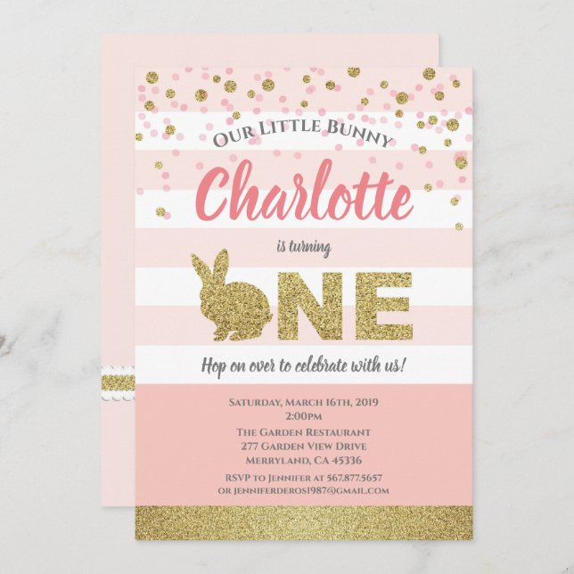 Convite de primeiro aniversário de coelhinha rosa  (Frente/Verso)