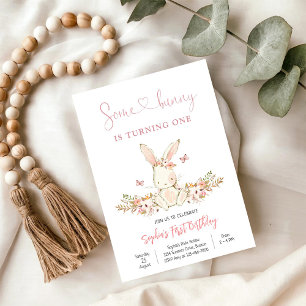 Convite de Primeiro Aniversário Floral da Coelhinh