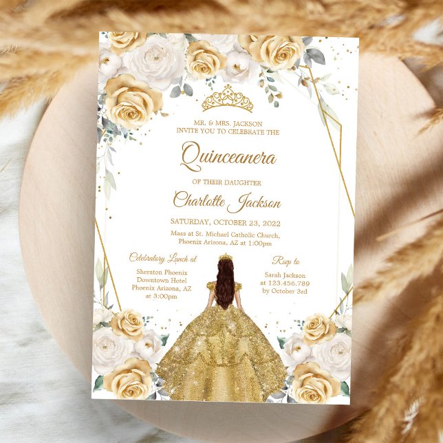 Convite de Quinceanera Floral Dourado (Criador carregado)