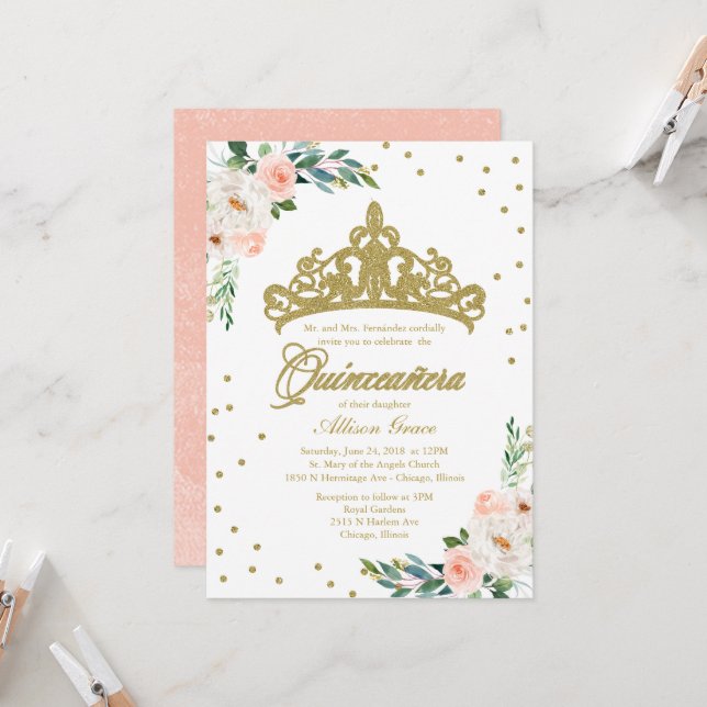 Convite de Quinceanera Tiara Dourada e Flores Rosa (Frente/Verso In Situ)