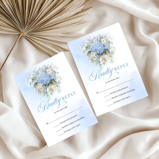 Convite de Resposta de Casamento Azul Chic Hydrang (Chic Blue Hydrangea Gold Wedding RSVP Enclosure)