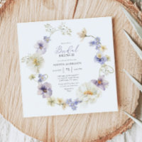 Convite Delicado de Flor Selvagem Roxa e Branca