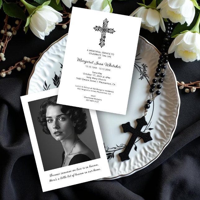 Convite Delicate Christian Cross Minimal Photo Funeral (Sophisticated Delicate Christian Cross Minimal Black & White Funeral Invitation Cards with Photo.)