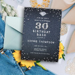 Convite Denim Diamantes Bling aniversário de 30 anos<br><div class="desc">Um convite de aniversário simples,  moderno,  elegante e chico com o tema denim e diamante,  com fundo denim,  o número 30 coberto em diamantes (simulados,  não em diamantes reais) e tipografia em branco. Um design de "denim e diamantes" chico para uma mulher no seu trigésimo aniversário!</div>