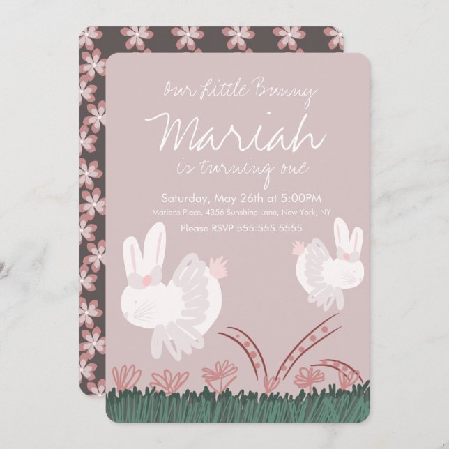 Convite Desenho Da Mão Do primeiro aniversario De Coelhinh (Frente/Verso)