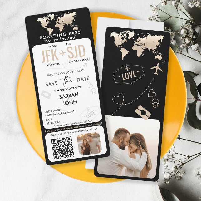 Convite Destino do Bilhete do Plano de Passagem de Embarqu (black and gold boarding pass save the date with photo and qr code)