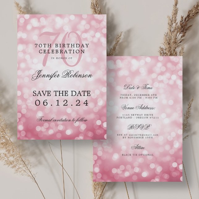 Convite Detalhes da data de salvamento do Aniversário do 7 (Blush Pink Bokeh 70th Birthday Save Date Details Invitation)