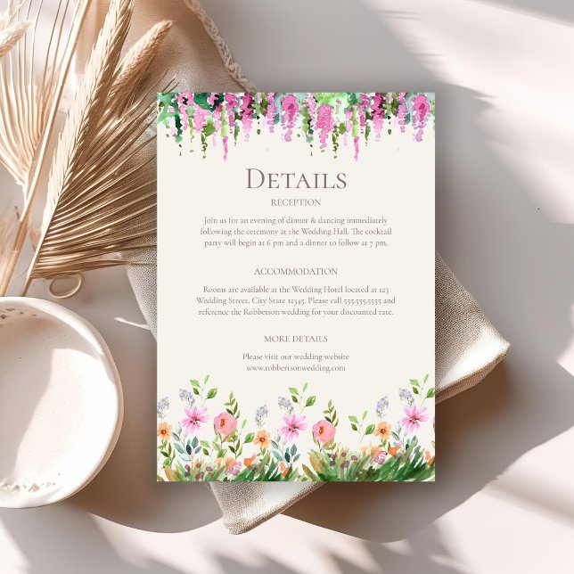 Convite Detalhes do Casamento de Boho Wildflower Meadow e  (Boho Wildflower Meadow and Acacia Wedding Details Invitation on a boho wedding table.)