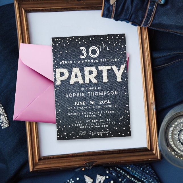 Convite Diamantes Blue Denim Brilham Qualquer Festa de ani (Denim and Diamonds 30th Birthday Party Invitation for Women Classy Rhinestones Dropes Bling Party)