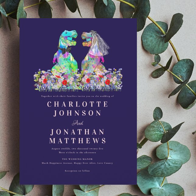 Convite Dinossauro Boho Flor Silvestre Azul Marinho Rosa B (Colorful Dinosaur bride & Groom T-Rex boho wildflower navy blue blush pink wedding invitation )