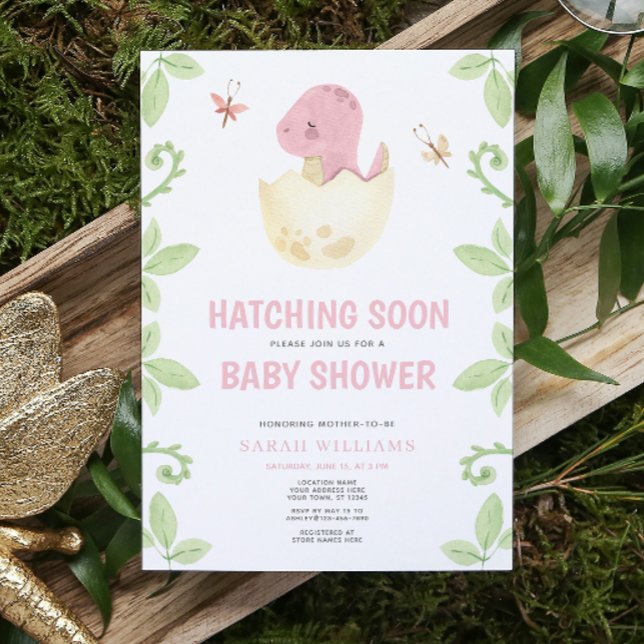Convite Dinossauro Bonito Atacando Rapidamente Chá de fral (Get ready for a Jurassic celebration with our adorable dinosaur baby shower invitations! 🦕)