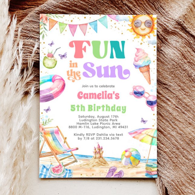 Convite Divertido na festa Sun Summer Birthday Beach (Fun in the Sun Summer Birthday Beach Party Invitation)