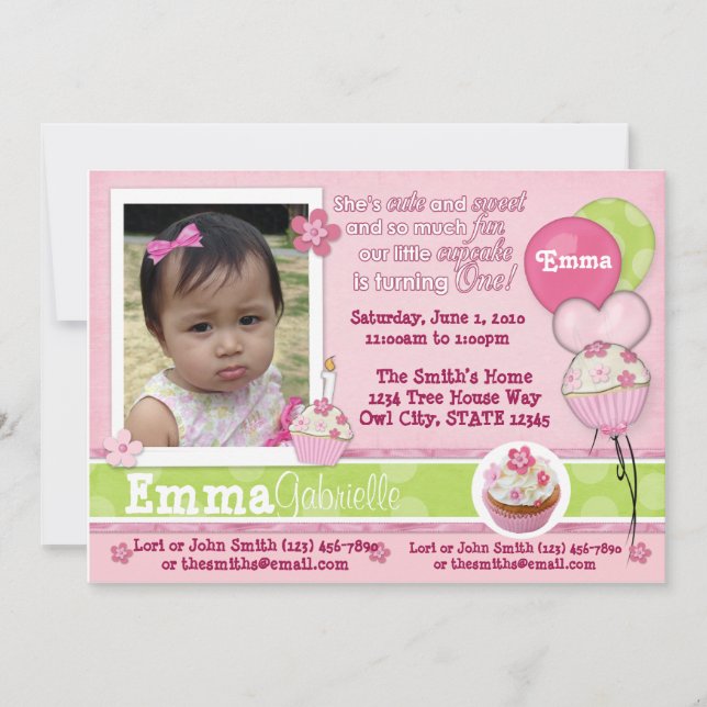 convite do rosa do cupcake de 1 ano ADORÁVEL (Frente)