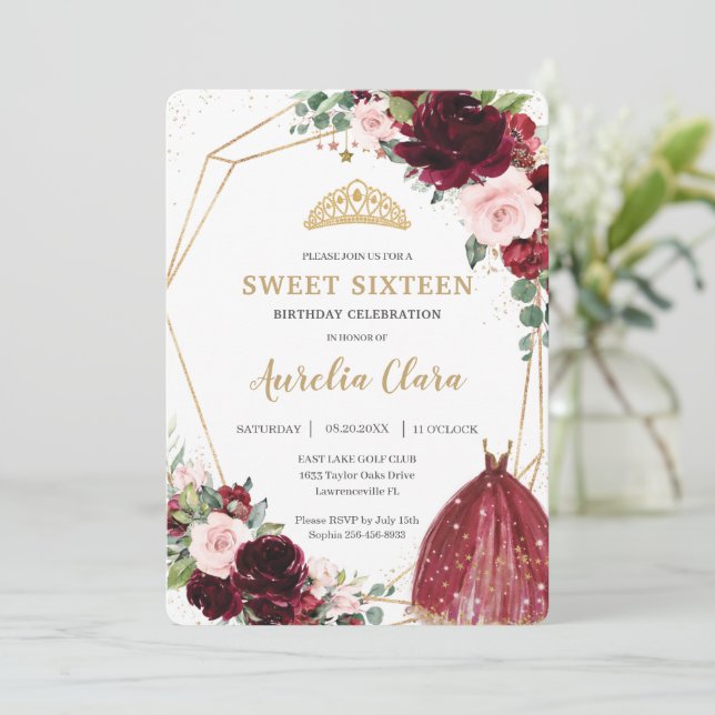 Convite Doce Dezesseis Borgonhas Rosa Floral 16º Aniversár (Em pé/Frente)