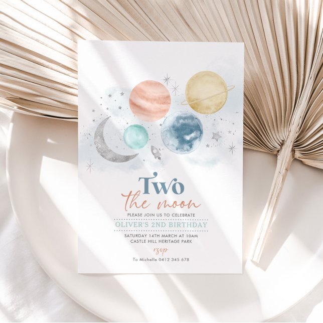 Convite Dois O segundo aniversário Da Lua. (Criador carregado)