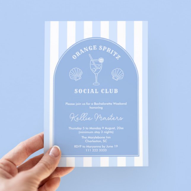 Convite Doodle Italiana Orange Spritz Festa de solteira (Chic coastal blue and white Orange spritz bachelorette party invite with itinerary on the reverse)