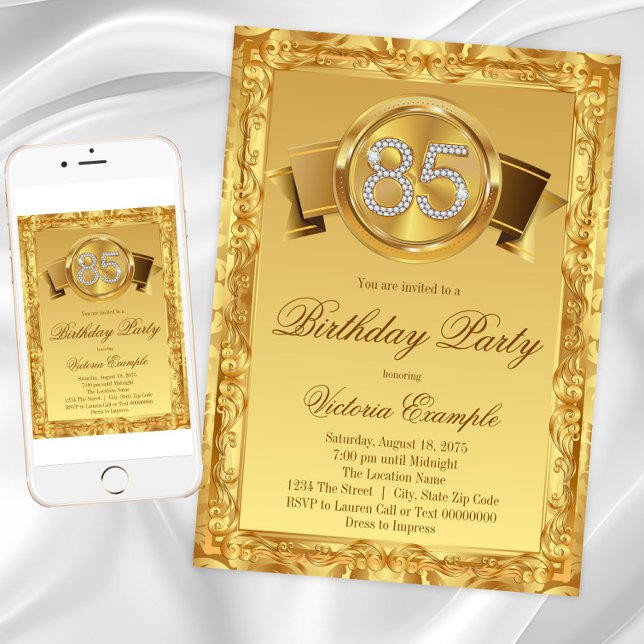 Convite Dourada Diamond Swirl Womans 85º aniversário (85th birthday party invitation with diamond numbers on a beautiful gold background. )