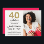 Convite Dourada Glitter 40 Fabuloso Aniversário Diva Foto<br><div class="desc">Na moda, elegante convite a aniversário de 40 anos, apresenta as palavras "40 e Fabuloso" em cintilação dourada e caligrafia negra e tipografia moderna. Basta adicionar seus próprios detalhes pessoais e sua foto favorita. A parte traseira da placa está em uma cor rosa clara diva (você pode alterar a cor...</div>