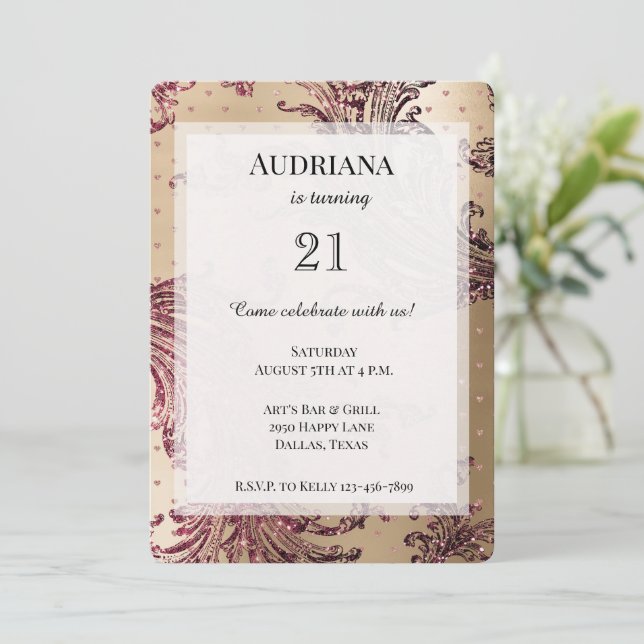 Convite Dourado Glam Burgundy Heart Aniversário (Em pé/Frente)