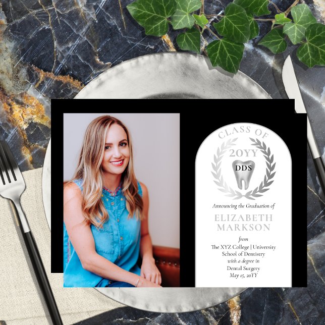 Convite Doutora em cirurgia dentária Graduação de fotos (Black and Silver tone Photo Doctor of Dental Surgery "DDS" Graduation Announcement - Print | Digital)