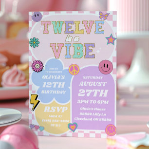 Convite Doze É Uma Festa de aniversário De 12 De Pré-Disqu