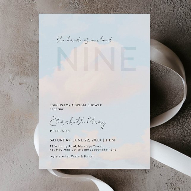 Convite Dreamy Cloud 9 Sunny Modern Elegant Chá de panela (the bride is on cloud 9 bridal shower invitation dreamy romantic pastel  blue sunny cloud sky modern)