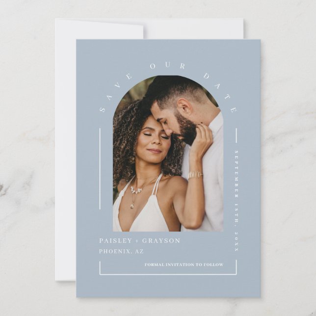 Convite Dusty Blue Boho Arch Photo Código QR Salve a nossa (Frente)
