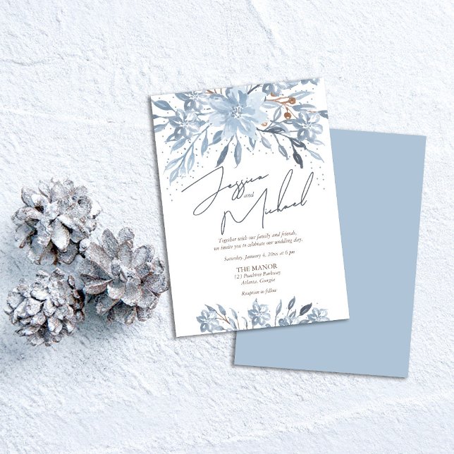 Convite Dusty Blue Floral Chic Script Tema de inverno Casa (Criador carregado)
