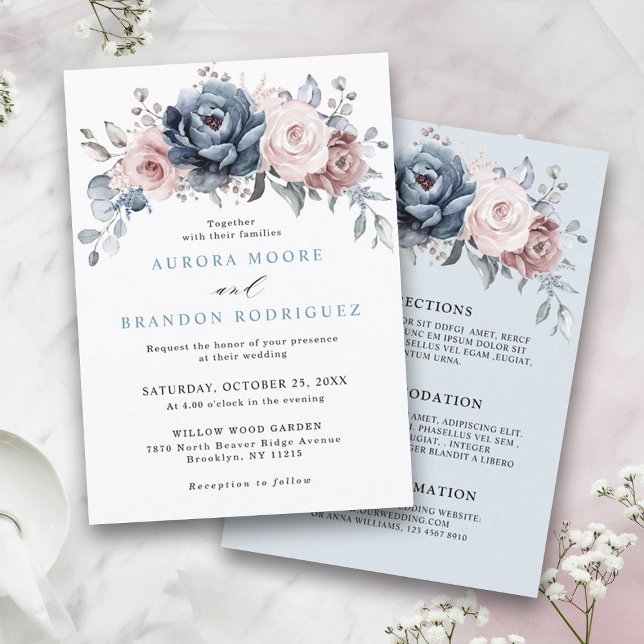 Convite Dusty Blue Mauve Rosa rosa Slate Floral Casamento (Dusty blue mauve rose pink floral wedding invitation with details on back)