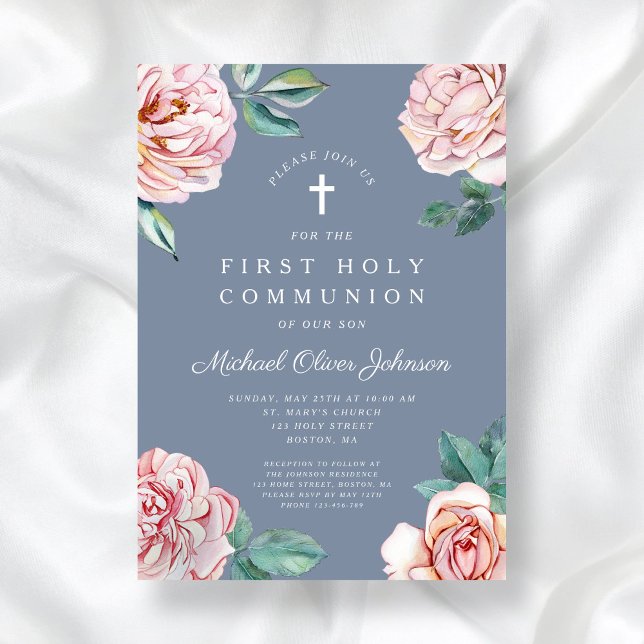 Convite Dusty Blue Peonies Religião Menino Primeira Comunh (Dusty Blue Peonies Religious Boy First Communion Invitation)