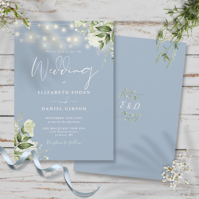 Convite Dusty Blue String Lights Floral Monograma Casament (Dusty Blue String Lights Floral Monogram Wedding Invitation)