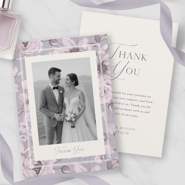 Convite Dusty Lavender Floral Wedding Photo Thank You Card (Criador carregado)