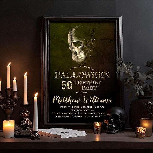 Convite Eerie Night Skull Halloween 50th Festa de aniversá (Eerie Night, Creepy, Scary Skull Halloween Adult Birthday Party Invitation)