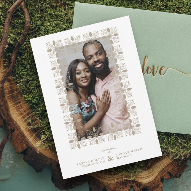 Convite Efeito de renda do Rico Dourado de Casamento Moder (Criador carregado)