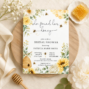Convite Ela Encontrou Seu Chuveiro de Noiva Floral Abelha