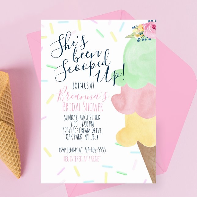 Convite Ela foi esfregada no Chá de panela Sorvete (Watercolor She's Been Scooped Up Bridal Shower Invitations in Green, Pink and Yellow)