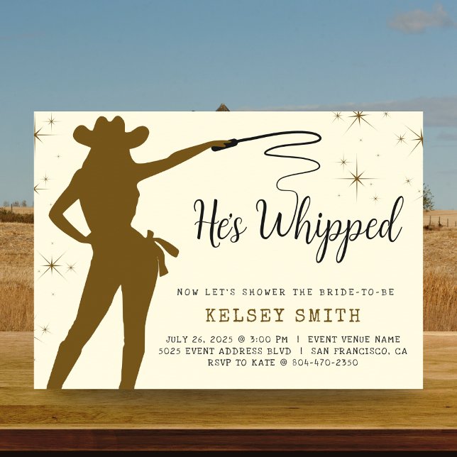 Convite Ele é Chá de panela de chicote de vaquinha (He's Whipped Cowgirl Whip Bridal Shower Invitation
)