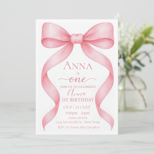Convite Elegant Adjustable Pink Bow First Birthday Invitat (Em pé/Frente)