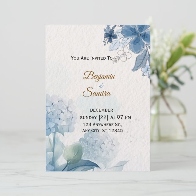 Convite Elegant Blue Floral Watercolor Wedding Invitation  (Em pé/Frente)