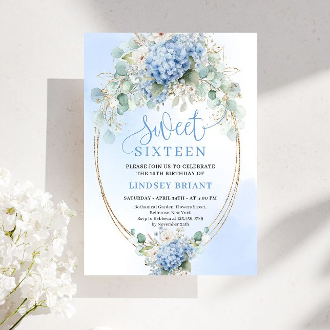Convite Elegant Blue Hydrangea Gold Script 16th Birthday (Elegant Blue Hydrangea Gold Script 16th Birthday Invitation)