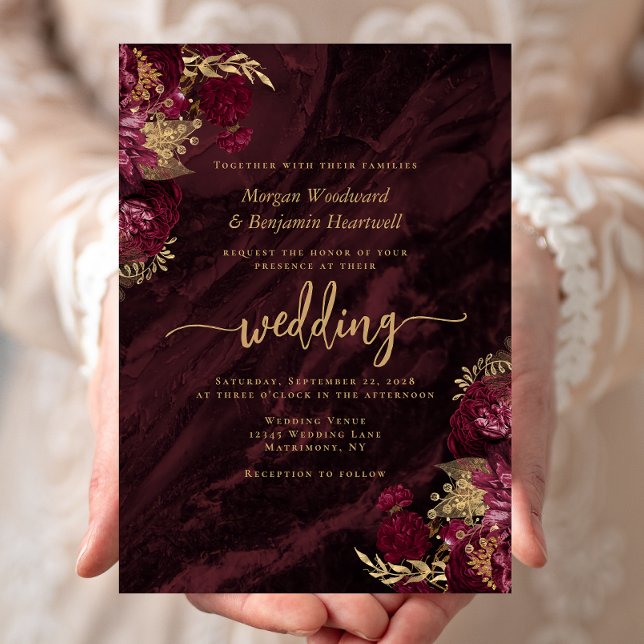 Convite Elegant Burgundy Gold Floral Wedding (Criador carregado)